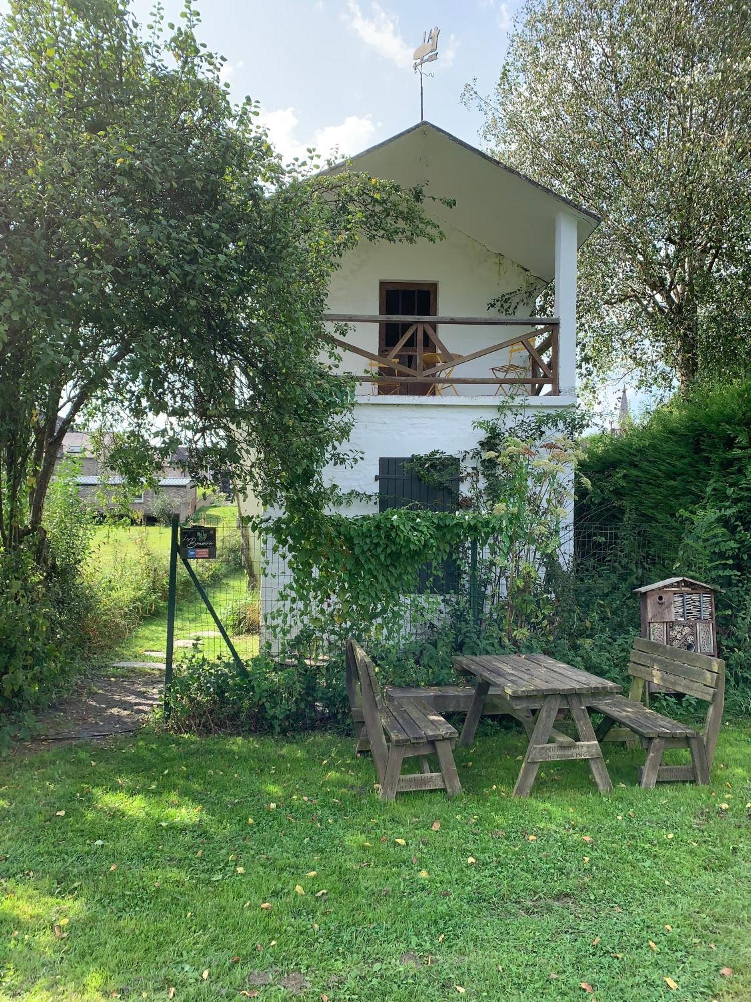 Les Gites De La Brasserie D'Aubrives La Malterie Et La Houblonniere Buitenkant foto